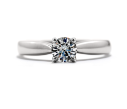 Hearts on Fire  Engagement Ring HBRSER02008W